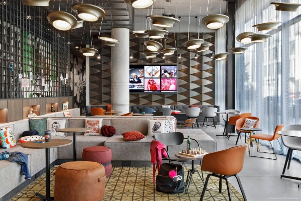 Hotel Moxy Kaunas Center (Kowno)